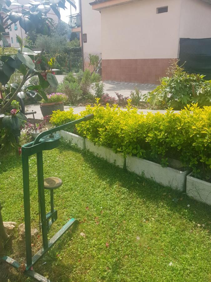B&B La Damigiana Fioi Piano di Follo Εξωτερικό φωτογραφία